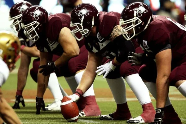 American football offensive line